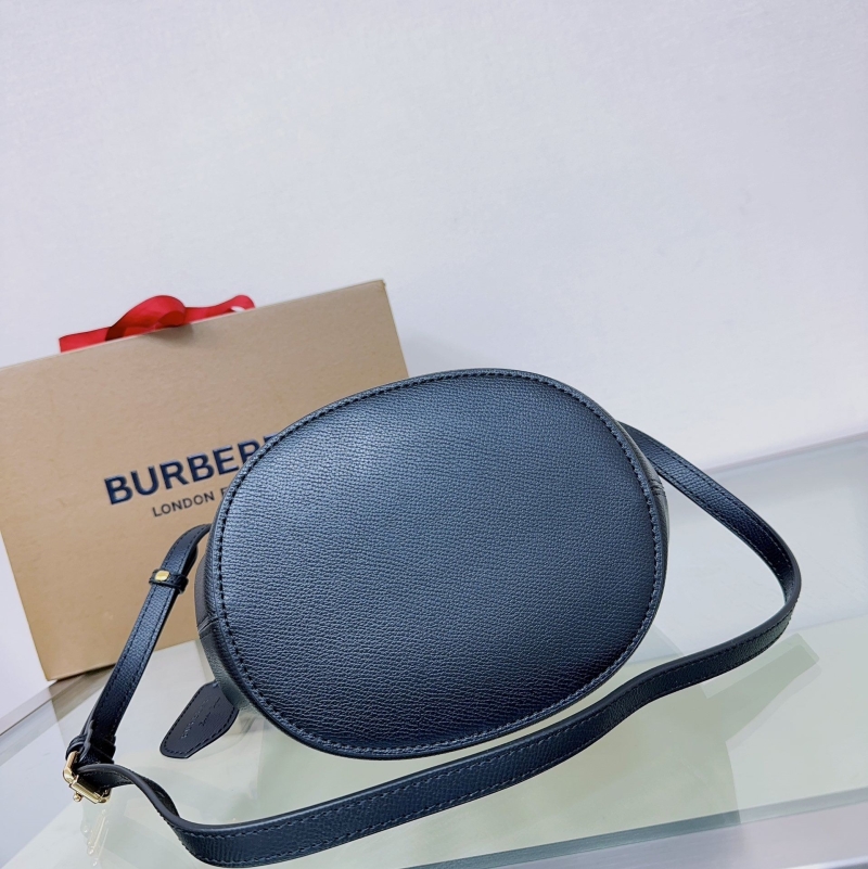 Bv*b*rry hobo bags